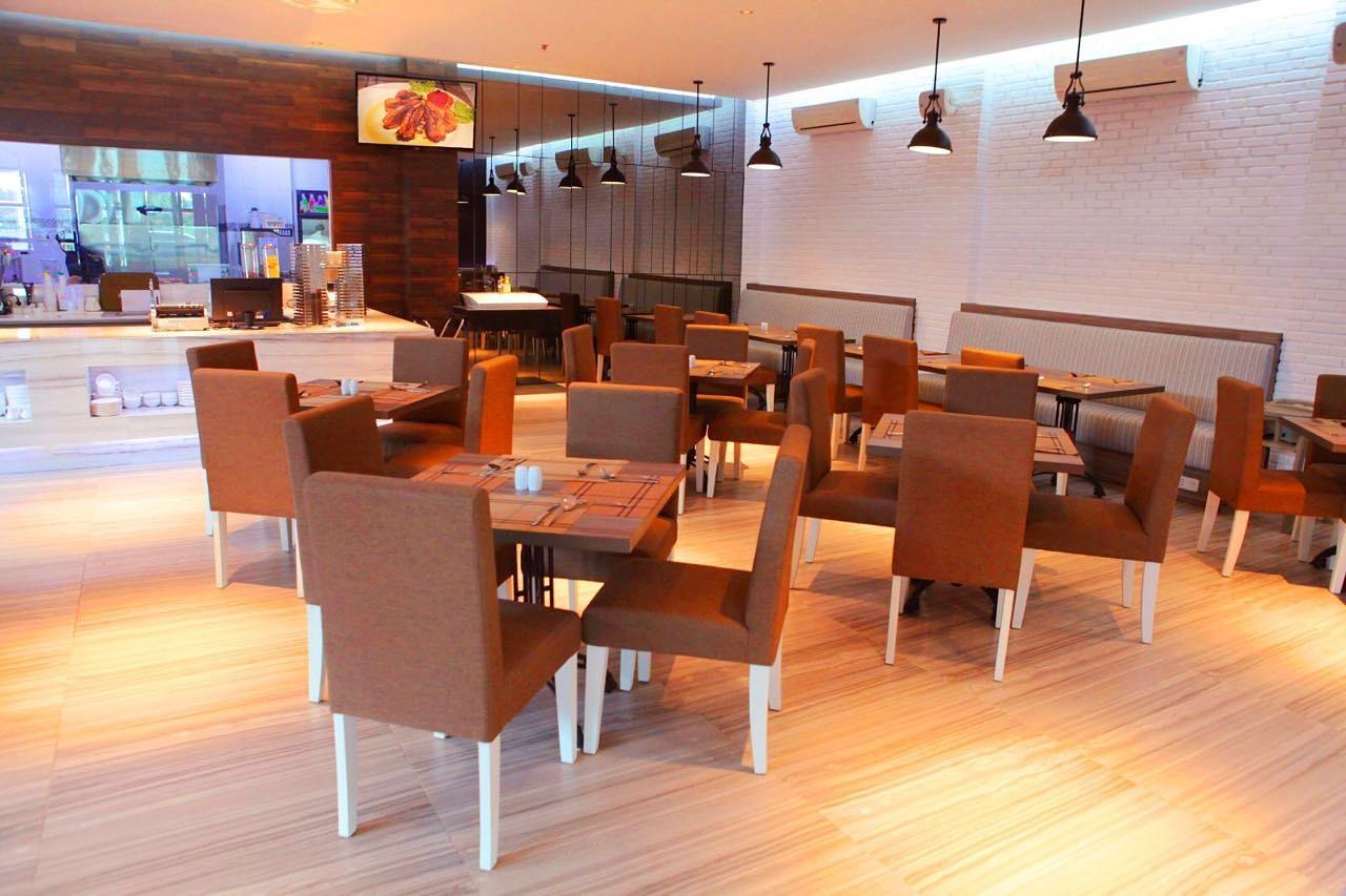 Palmy Exclusive Hotel Tanjung Redep Екстер'єр фото
